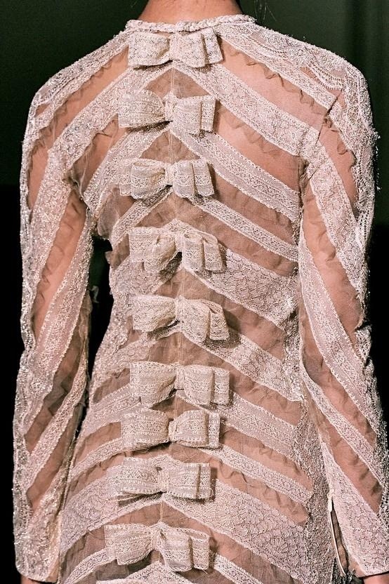valentino lace lace valentino couture